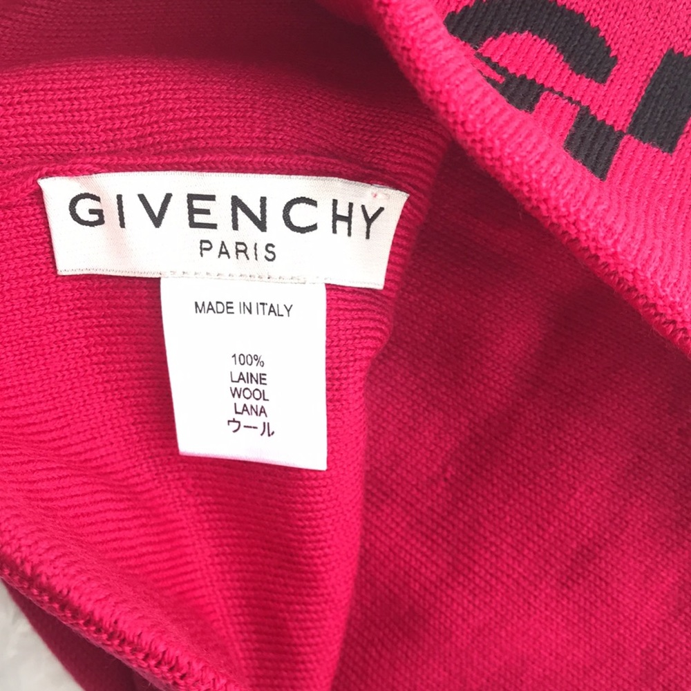 Nwot Authentic Givenchy Split Logo Wool Beanie - image 4